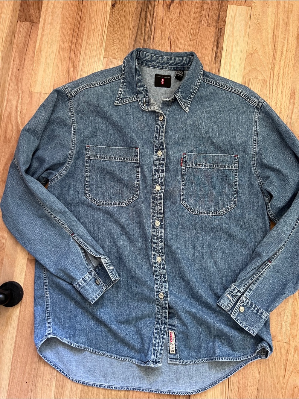 Vintage Levi's Red Tab Jeanswear Denim Shirt | Size Large women’s